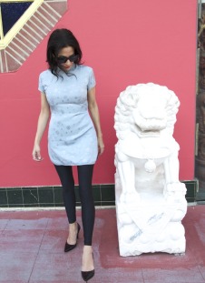 How To Wear A Cheongsam Dress - By Doing It Your Way!