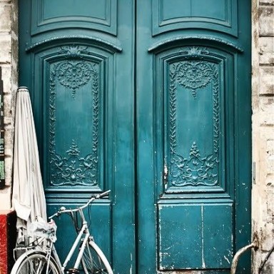 9 Instagram Worthy Old Front Doors From Europe