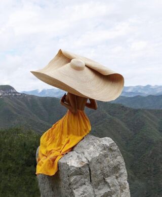 Remember: all limitations are self imposed!

In other news, how did she get up there? 

Photo credit #pinterest (not me pictured)

#travel #motivation #jacquemus  #wanderlust #yellowdress